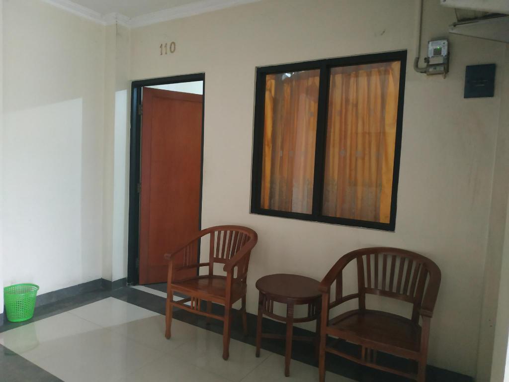 Депок: OYO 2832 Wisma Sukatani Indah