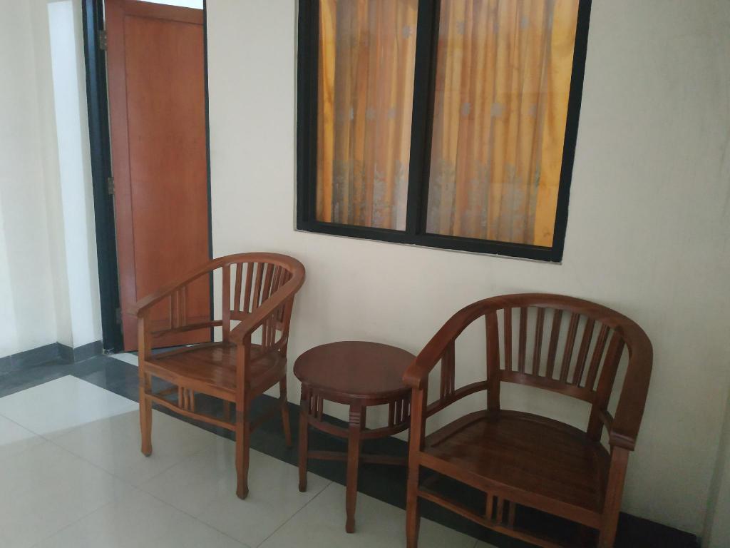 Депок: OYO 2832 Wisma Sukatani Indah