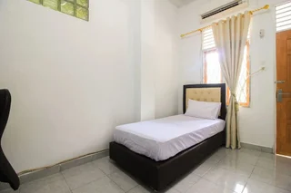 Пеканбару: OYO Life 2553 Kost Daya