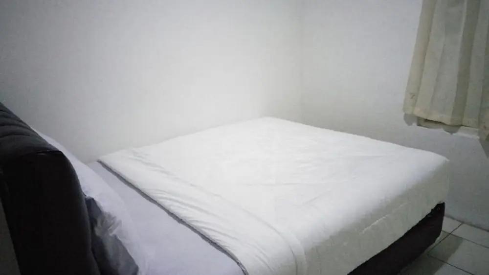 Чиребон: OYO 2788 Zleepy Pembangunan