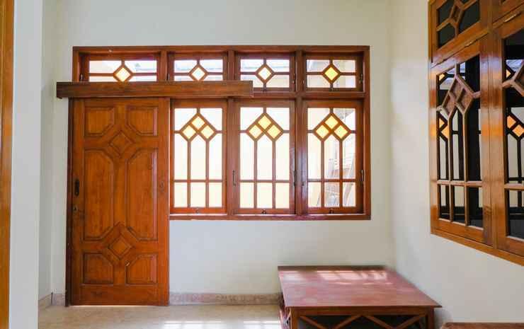 Маланг: Omah Cimbar Family Residence