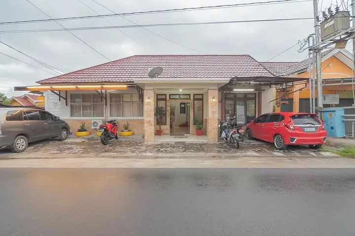 Палангкарая: RedDoorz @ Rajawali KM 5