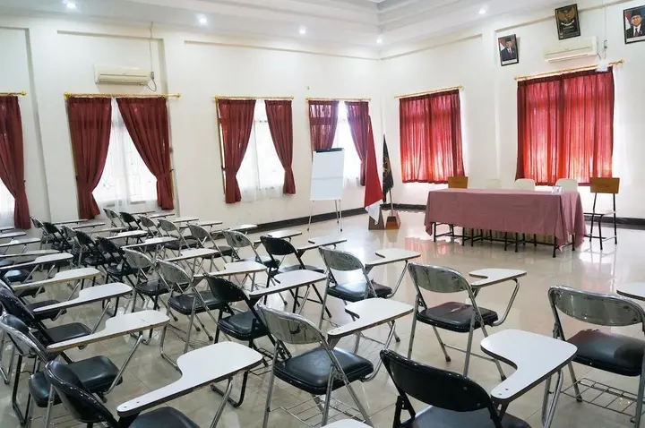 Пеканбару: Edotel Syariah Nilam Sari