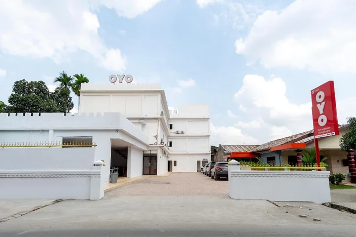 Медан: OYO 2895 Paranginan Residence