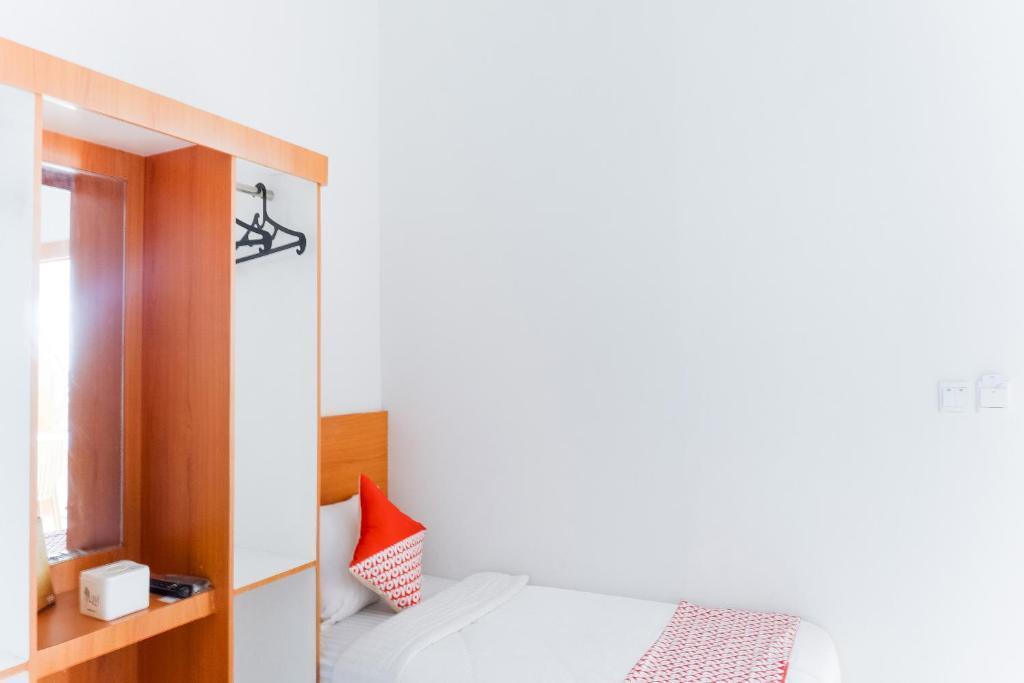 Букиттинги: OYO 2199 Mandiri Guest House