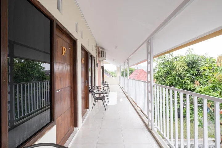 Батуретно: Oyo 2914 Teratai Guest House