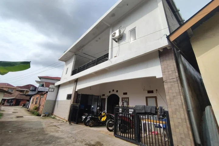 Палембанг: OYO 2933 Wisma Hiro Pertiwi