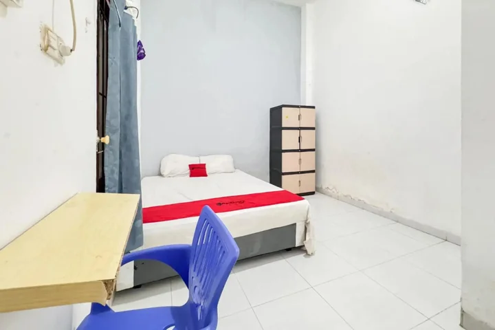 Палембанг: OYO 2933 Wisma Hiro Pertiwi