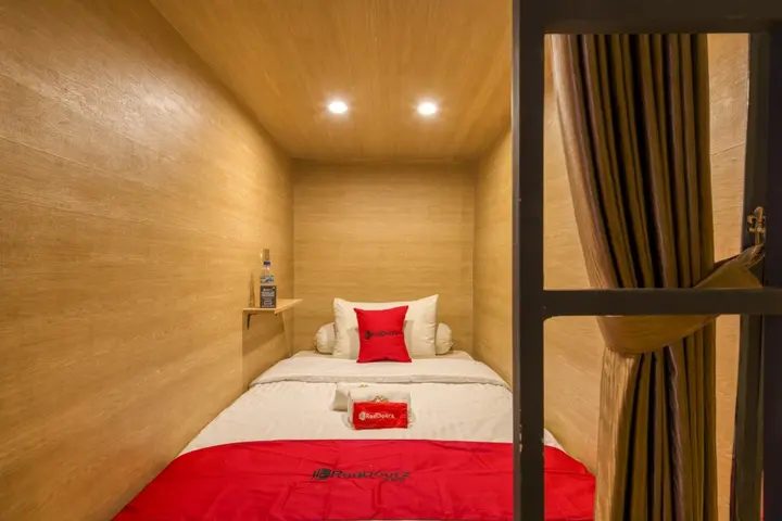 Маланг: RedDoorz Hostel near Malang Train Station 3
