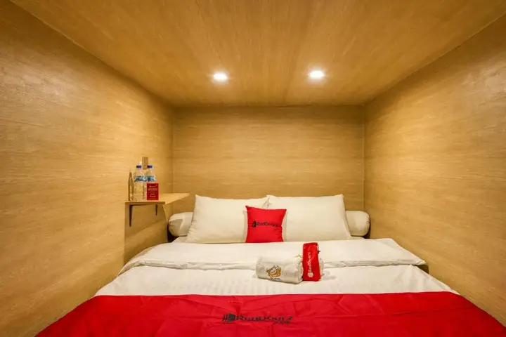 RedDoorz Hostel near Malang Train Station 3 — фото 4