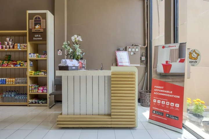 Маланг: RedDoorz Hostel near Malang Train Station 3
