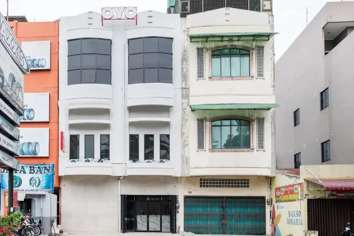 Медан: Super OYO 3150 Theodore Homestay