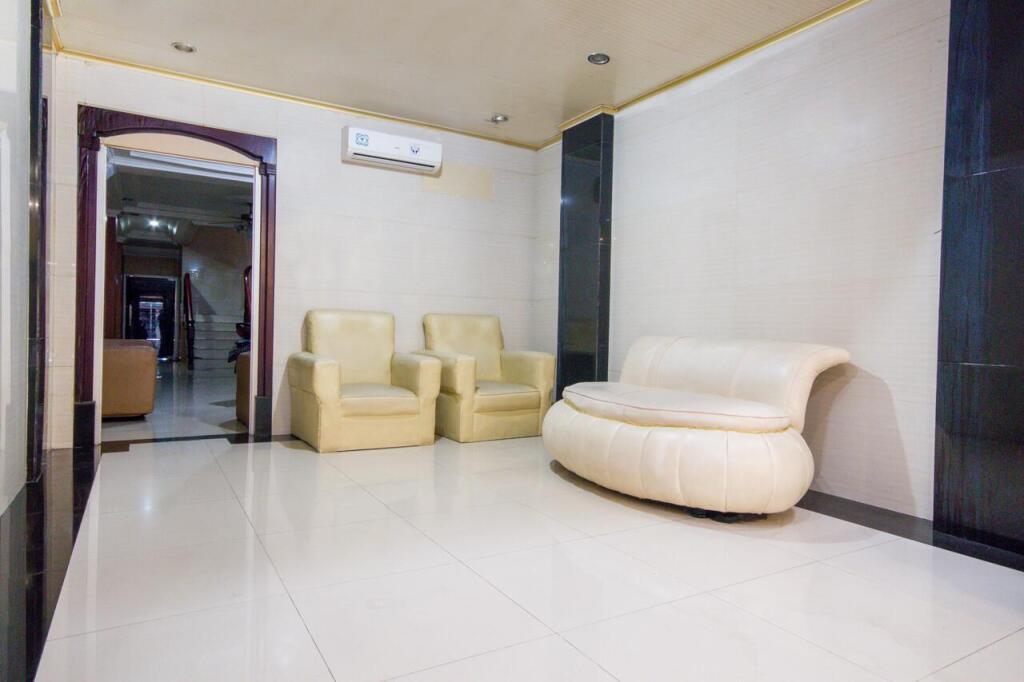 Медан: OYO 3023 Yellow Residence