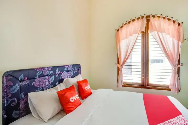 Депок: OYO 3144 Ndalem Amandari