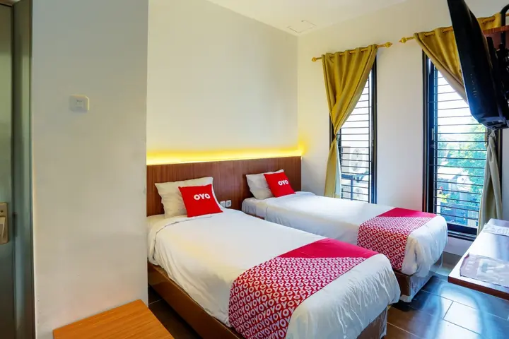 Джакарта: SUPER OYO 3109 Point Inn