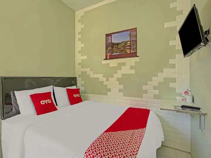 Травас: OYO 3208 InnApp