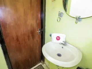 Депок: NIDA Rooms Ring Road Utara 5