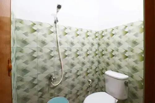 Джакарта: Kabin Kapsul Kayu Jati V Hostel