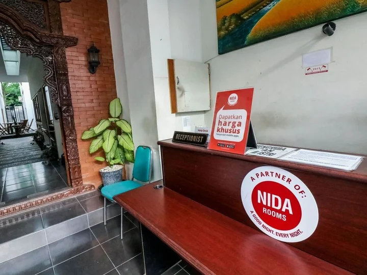 Депок: Nirvana Inn