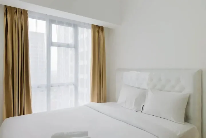 Legok: 2br Apartment with Study Room at M-Town Residence