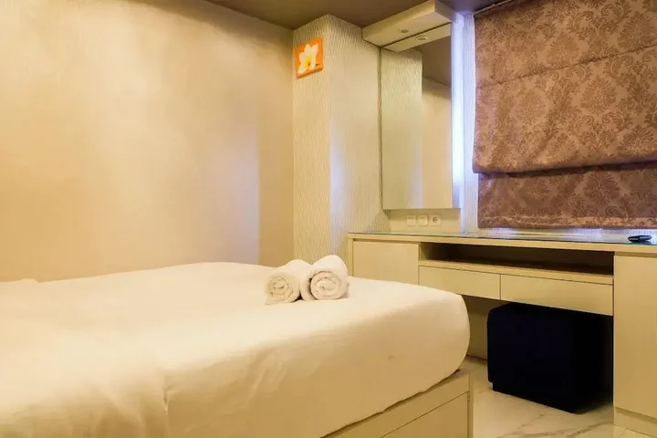 Джакарта: Posh 2BR Apartment at Bassura City near Shopping Mall