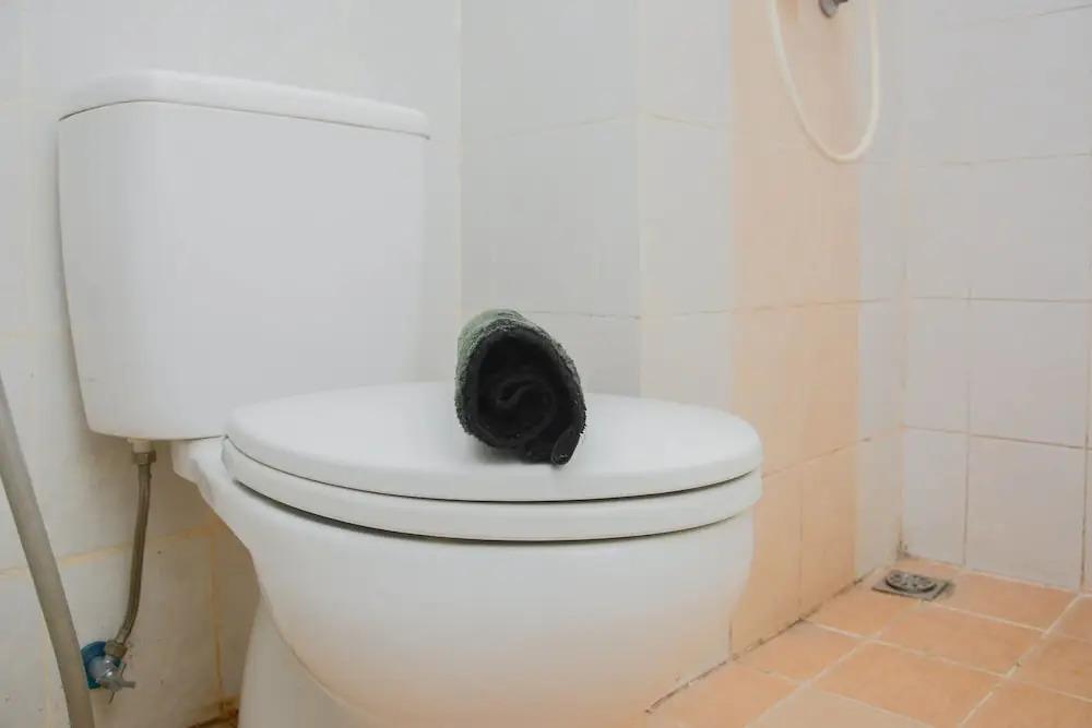 Депок: Comfortable 2BR Apartment at Taman Melati Margonda