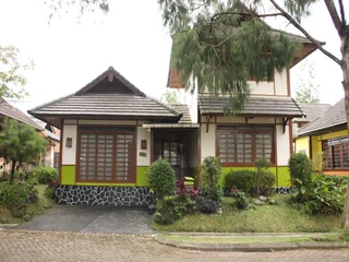 Чипанас: Villa Kota Bunga Widuri