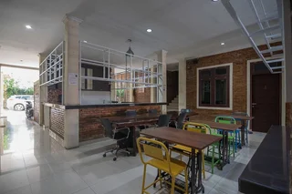 Медан: RedDoorz Plus near Cambridge City Square 2