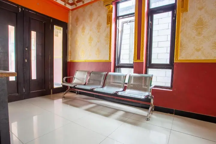 SPOT ON 2473 Buana Jaya Guest House — фото 1