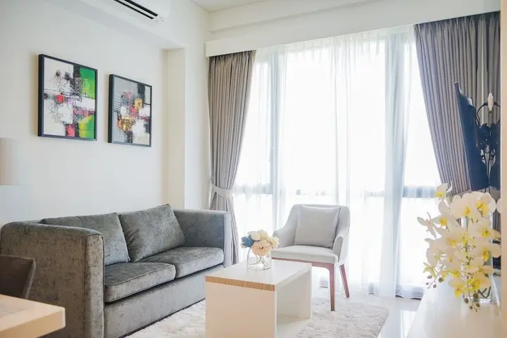 Legok: Comfortable 1BR Apartment at Marigold Nava Park