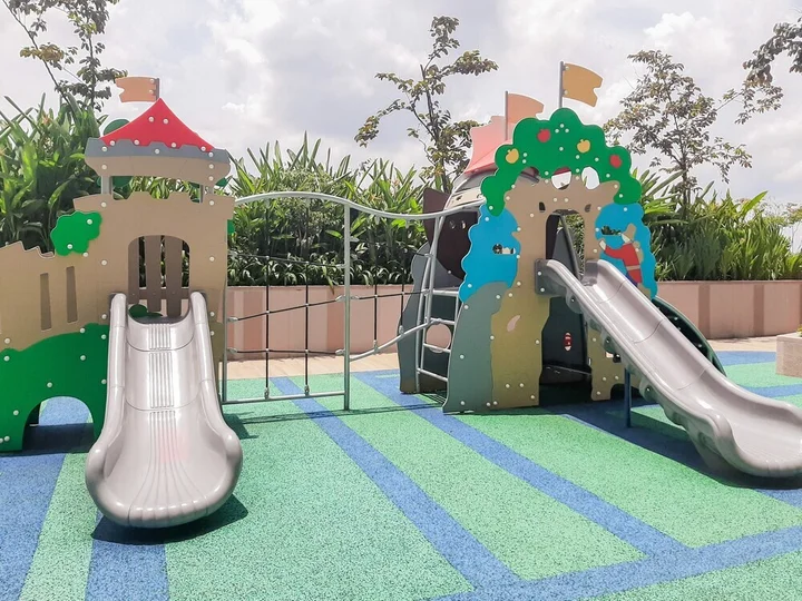 Legok: Comfortable 1BR Apartment at Marigold Nava Park