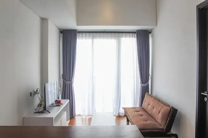 Legok: Elegant and Modern 1BR Casa De Parco Apartment