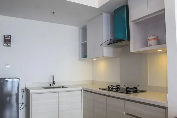 Legok: Elegant and Modern 1BR Casa De Parco Apartment