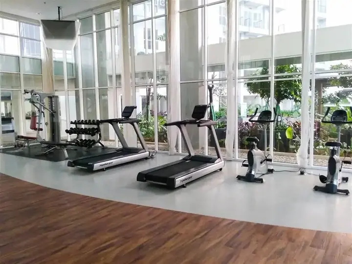 Legok: Modern and Tranquil 1BR @ Casa De Parco Apartment