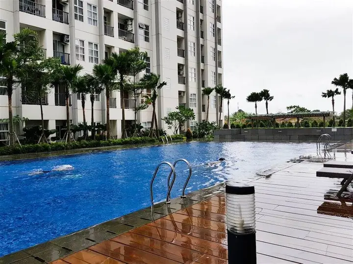 Legok: Cozy and Stylish 1BR Saveria Apartment