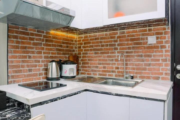 Депок: Best Location 1BR Apartment at Atlanta Residences