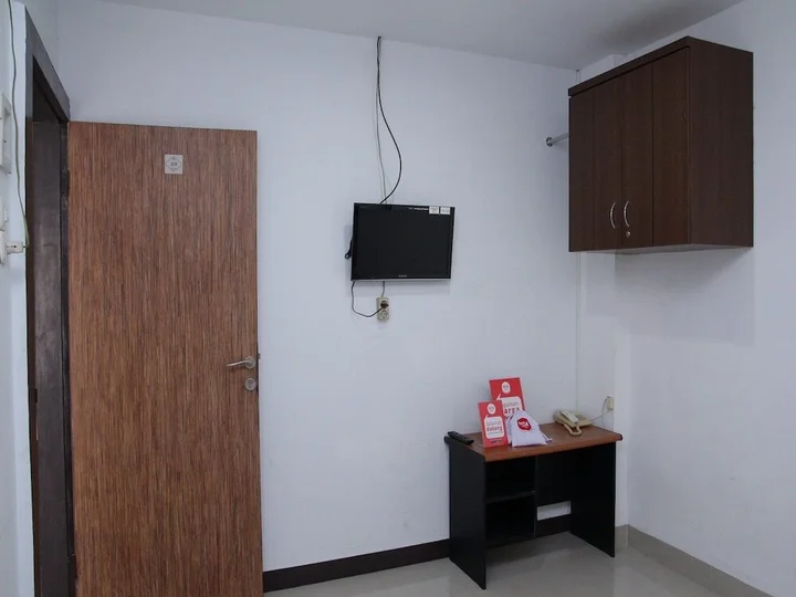 Медан: Nida Rooms Muara 16 Polonia at House of Zaza Zizi