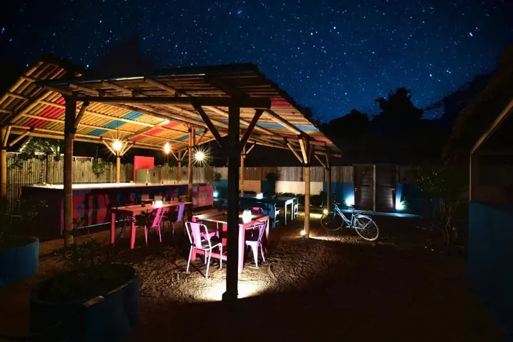 Гили-Мено: Meno Suites