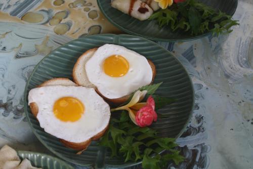 Керобокан: Gusti Hostel