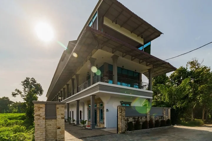 Петумбак: RedDoorz Plus near Kualanamu International Airport 2