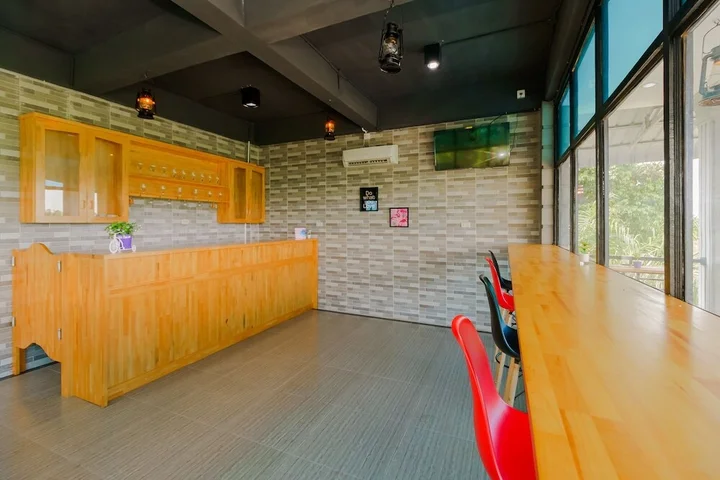 Петумбак: RedDoorz Plus near Kualanamu International Airport 2