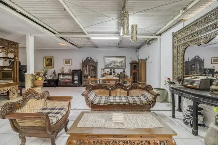 Батуретно: RedDoorz Hostel near Adisucipto Airport Yogyakarta