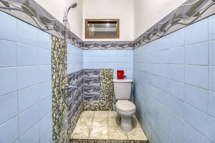 RedDoorz Hostel near Adisucipto Airport Yogyakarta — фото 5