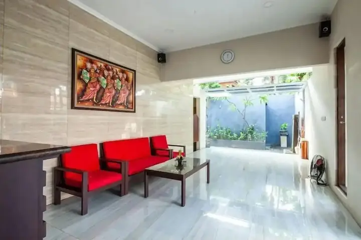 Кута: 8-BR Private Pool Villa Walk to Seminyak Beach