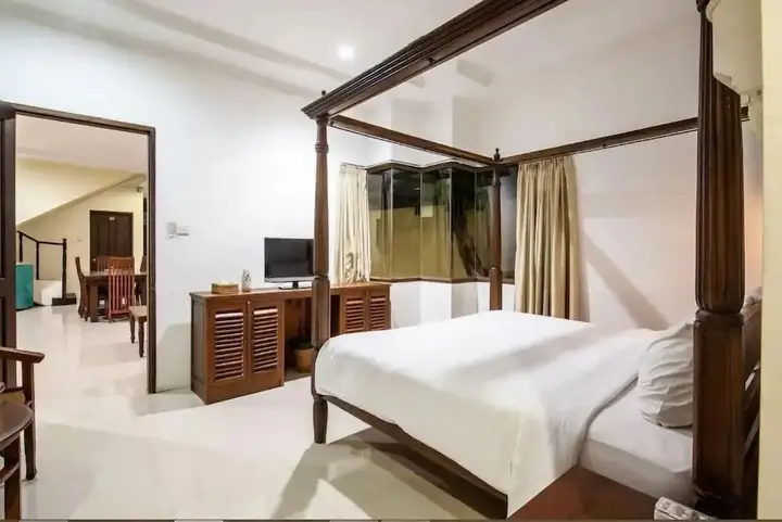 8-BR Private Pool Villa Walk to Seminyak Beach — фото 6