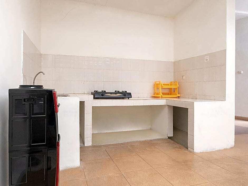 Депок: OYO Life 2807 Nusa Indah Kost Putri