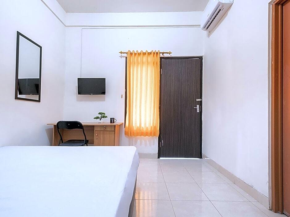 Депок: OYO Life 2807 Nusa Indah Kost Putri
