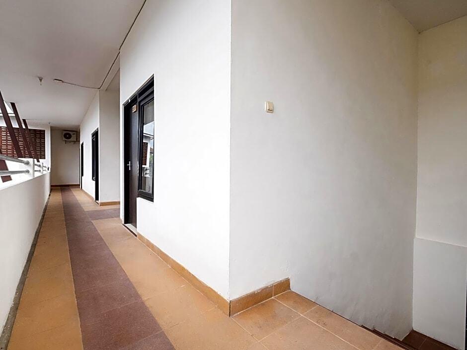 Депок: OYO Life 2807 Nusa Indah Kost Putri