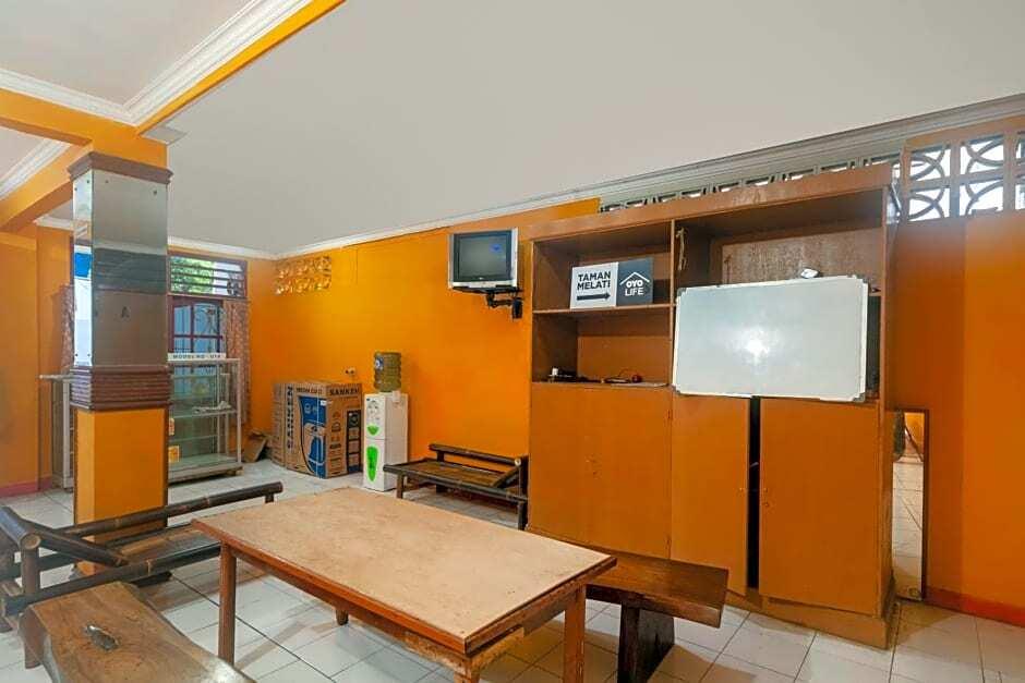 Депок: OYO Life 3034 Taman Melati