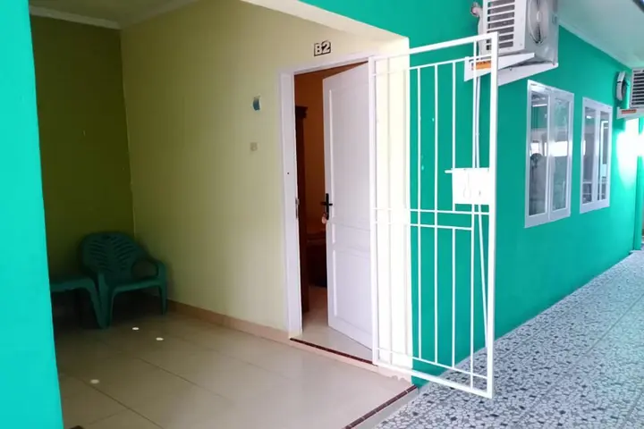 Палу: OYO 3348 Minimalis Homestay